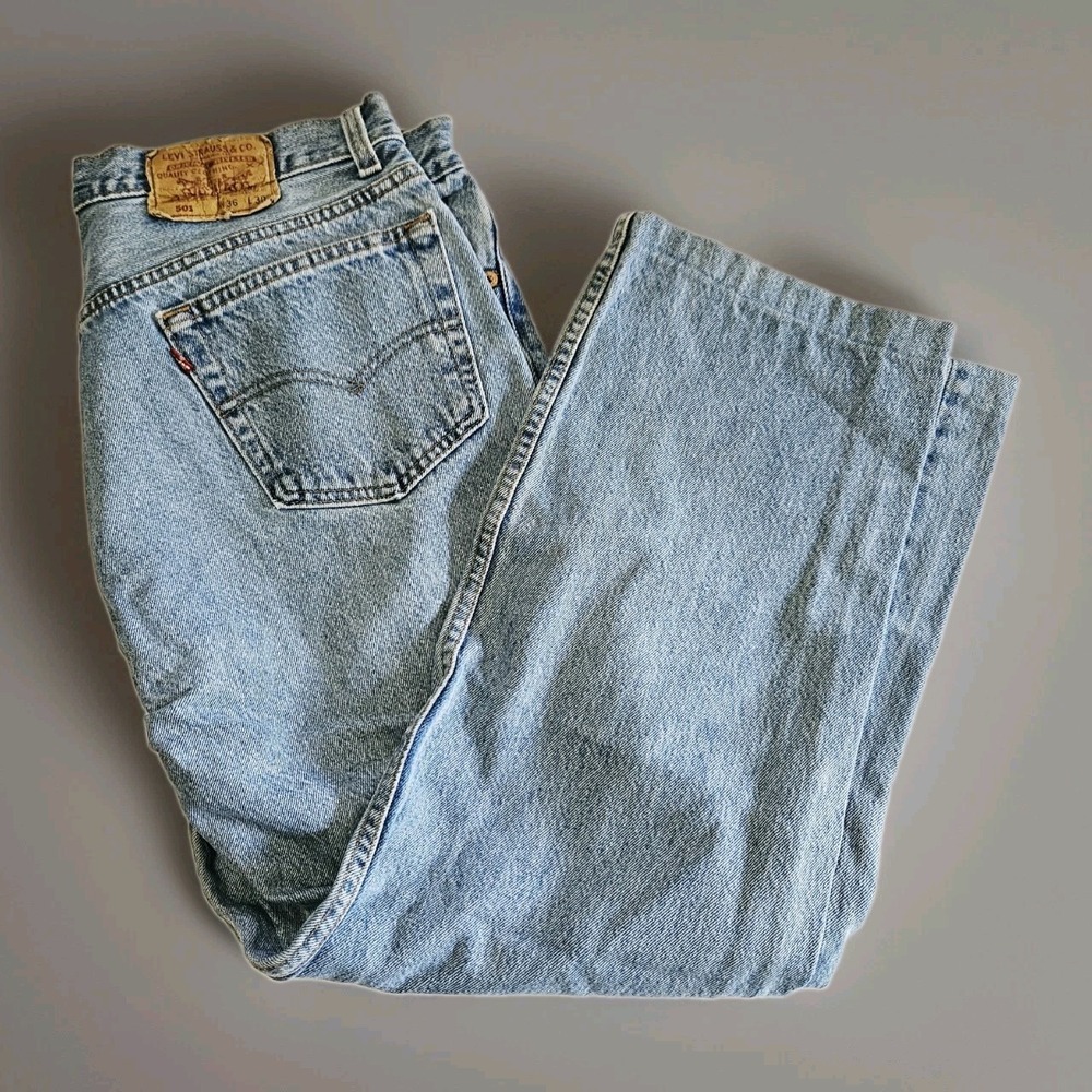 90's Levis 501 Classic Blue Jeans Mens Size W36xL30 Made In USA 100% Cotton